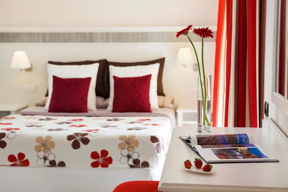 Apartamentos Marino Tenerife Costa Del Silencio Spain