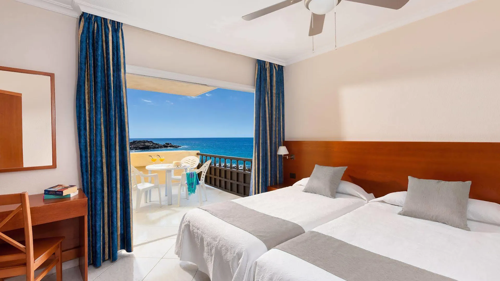 Apartment Apartamentos Marino Tenerife Costa Del Silencio Spain